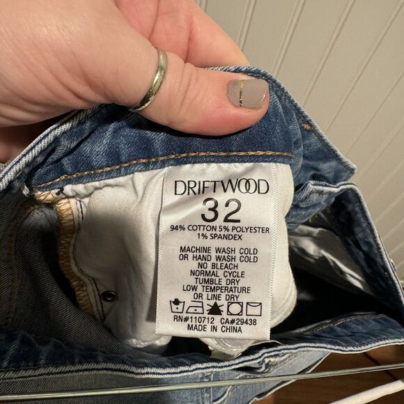 Driftwood Royce Straight Leg Jeans Raw Hems Size 32 - Picture 8 of 8